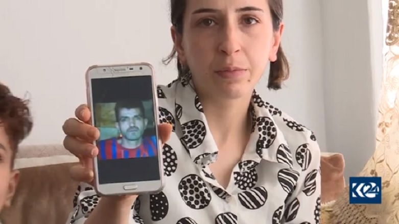 ماوەی 7 ساڵە چاوەڕێی گەڕانەوەی هاوسەرەكەی دەكات 